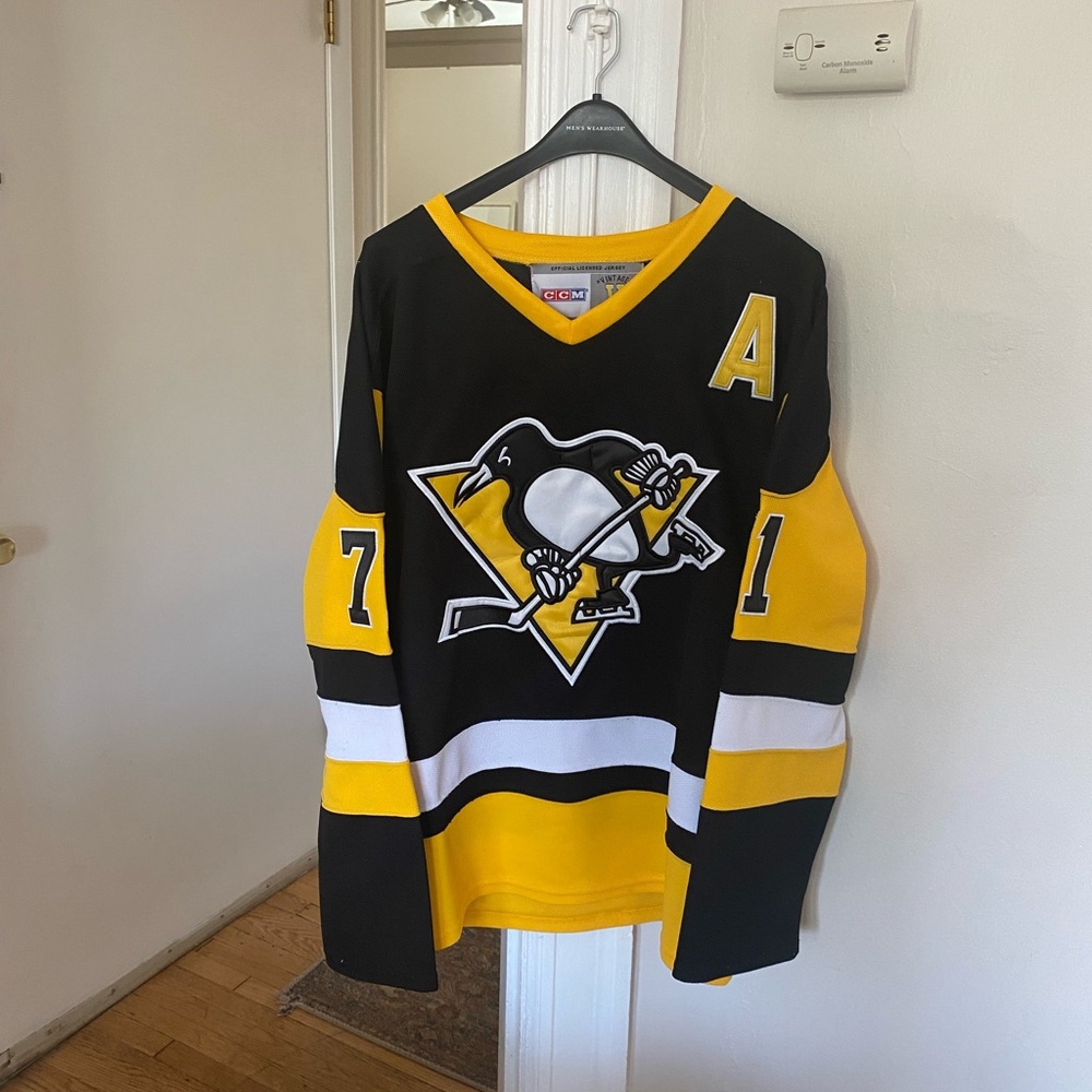 Fully stitched Pittsburgh Penguins Malkin Jersey
